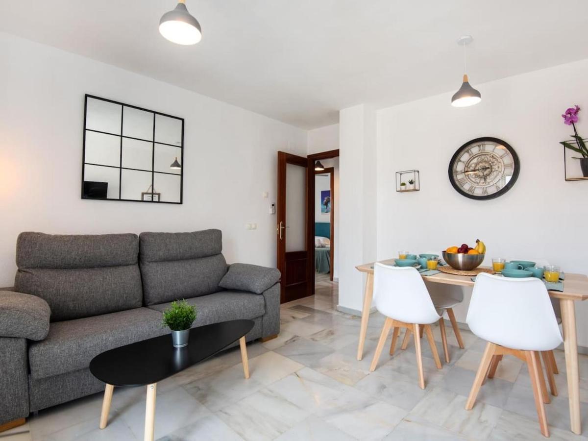 Rosaleda Center Apartment Malaga Luaran gambar