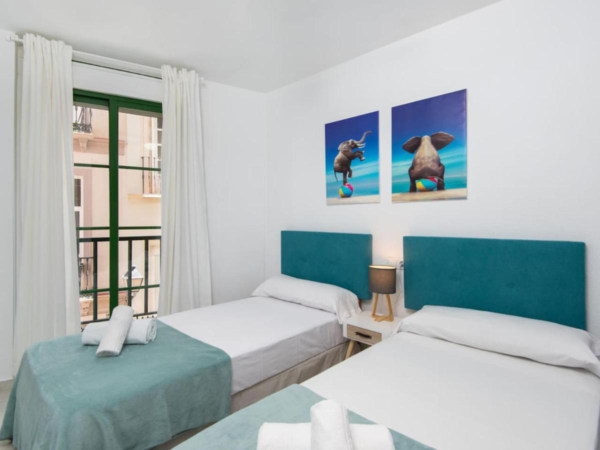 Rosaleda Center Apartment Malaga Luaran gambar