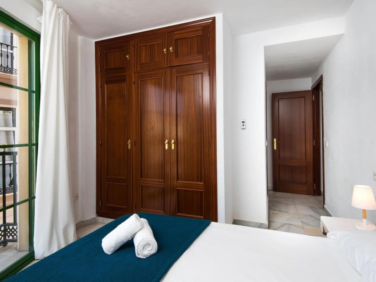 Rosaleda Center Apartment Malaga Luaran gambar