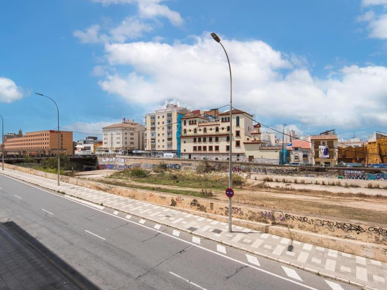 Rosaleda Center Apartment Malaga Luaran gambar